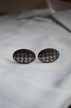Load image into Gallery viewer, Bidri Cufflinks with Silver Inlay - Oval