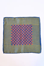 Load image into Gallery viewer, Classic Rings Pocket Square