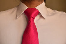 Load image into Gallery viewer, Raw Silk Necktie in Solid Magenta