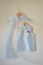Load image into Gallery viewer, Indian Jacket - White Wave (Raw Silk Ikat)