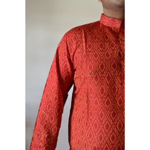 Ikat kurta in Red