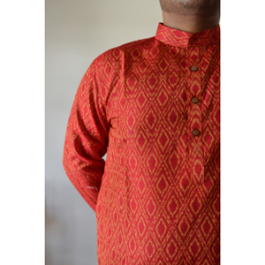 Ikat kurta in Red