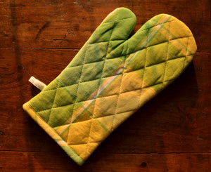 Mitten with Pot Holder in Yellow Stripes