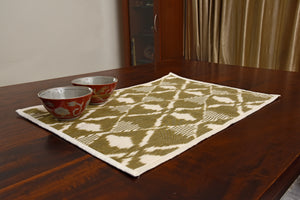 Cotton Ikat Placemat in Brown (set of 2)