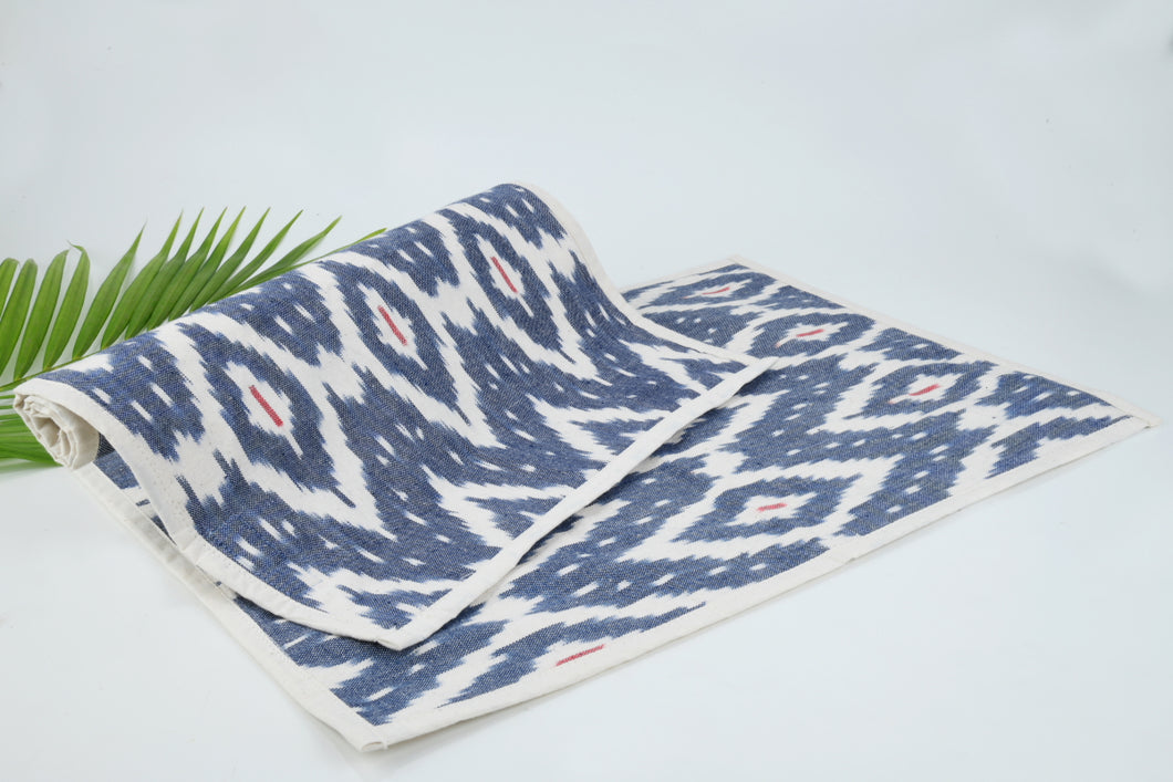Cotton Ikat Placemat in Blue (set of 2)